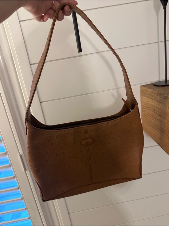 Danier Handbags - Danier Cognac Brown Genuine Leather Shoulder Bag